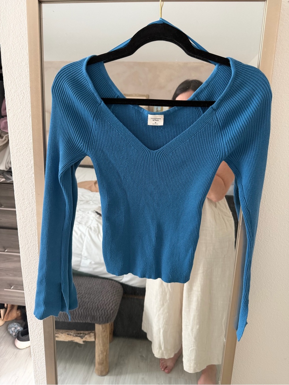 A&F Blue Ribbed V-Neck Long Sleeve Top